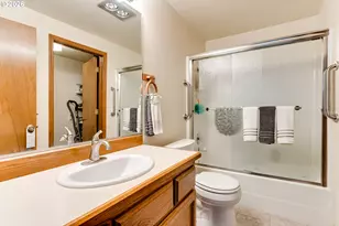 2051 Lake Isle Terrace, Eugene, OR 97401 - Photo 14