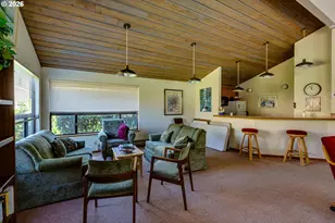 2051 Lake Isle Terrace, Eugene, OR 97401 - Photo 22