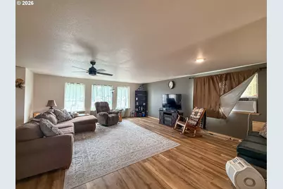 14003 SE Shawnee Rd, Prineville, OR 97754 - Photo 6