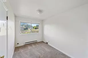 1015 Franklin Ave, Bandon, OR 97411 - Photo 12