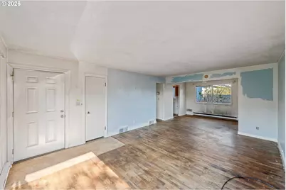 1015 Franklin Ave, Bandon, OR 97411 - Photo 2