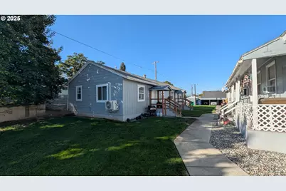 204 SE 12th St, College Place, WA 99324 - Photo 40