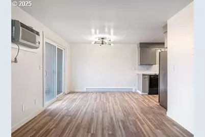 204 SE 12th St, College Place, WA 99324 - Photo 8