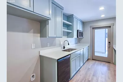 13290 SW Bradley Ln, King City, OR 97224 - Photo 32