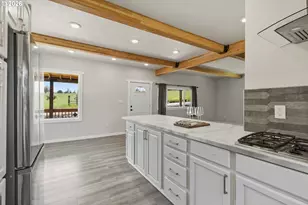 204 Conger Rd, Castle Rock, WA 98611 - Photo 8