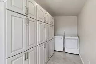 204 Conger Rd, Castle Rock, WA 98611 - Photo 10