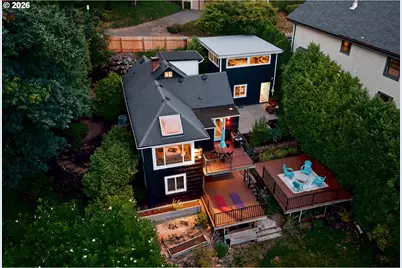 3810 SW Grover St, Portland, OR 97221 - Photo 46