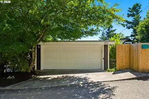 3810 SW Grover St, Portland, OR 97221 - Photo 44