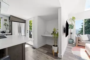 3810 SW Grover St, Portland, OR 97221 - Photo 16
