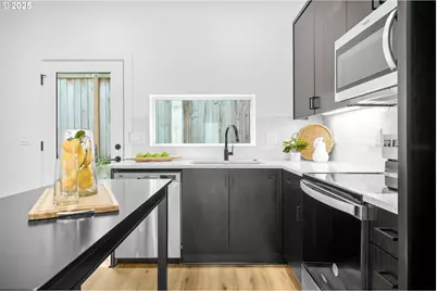 3522 NE 44th Ave, Portland, OR 97212 - Photo 4