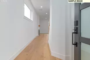 5622 SE 142nd Pl, Portland, OR 97236 - Photo 6