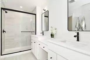 5622 SE 142nd Pl, Portland, OR 97236 - Photo 22