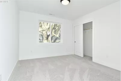 5622 SE 142nd Pl, Portland, OR 97236 - Photo 24