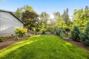 4743 SW Seymour Ct, Portland, OR 97221 - Photo 22
