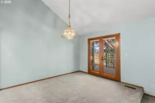 2031 NE Josephine Dr, Hillsboro, OR 97124 - Photo 10
