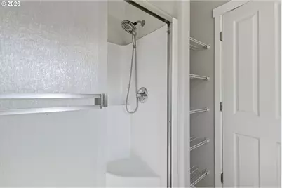 6117 NE 70th Ct, Vancouver, WA 98661 - Photo 32