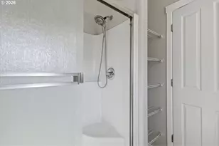 6117 NE 70th Ct, Vancouver, WA 98661 - Photo 32