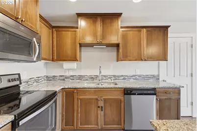 6117 NE 70th Ct, Vancouver, WA 98661 - Photo 6