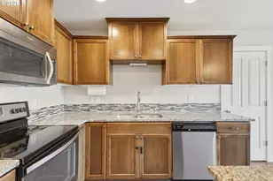6117 NE 70th Ct, Vancouver, WA 98661 - Photo 6