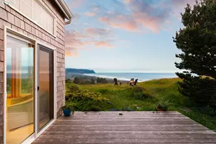 44745 Oceanview Ct, Neskowin, OR 97149 - Photo 4
