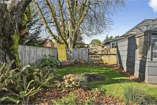 7814 N Willamette Blvd, Portland, OR 97203 - Photo 32