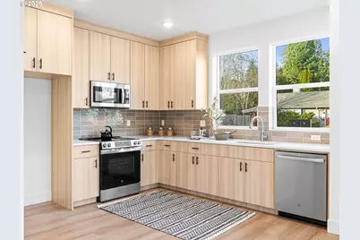 4540 SW Garden Home Rd, Portland, OR 97219 - Photo 2