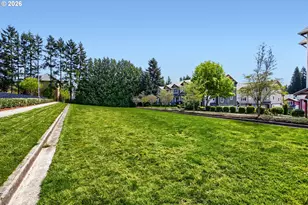 310 NW 116th Ave, Portland, OR 97229 - Photo 34
