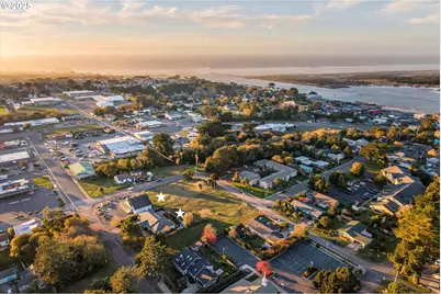 Baltimore Ave SE #1700, Bandon, OR 97411 - Photo 1