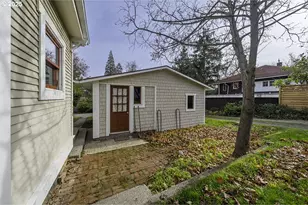 126 Nursery St, Ashland, OR 97520 - Photo 38