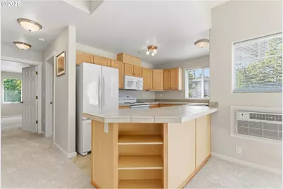 1891 NE 101st Ave #203, Hillsboro, OR 97006 - Photo 10