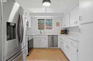 13583 SW 64th Ave, Portland, OR 97219 - Photo 12