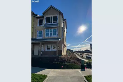 16692 SW Jean Louise Blvd, Tigard, OR 97223 - Photo 2