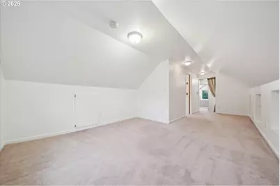 1831 SW Evans St, Portland, OR 97219 - Photo 28