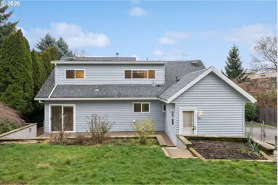 1831 SW Evans St, Portland, OR 97219 - Photo 42