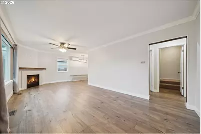 1831 SW Evans St, Portland, OR 97219 - Photo 10