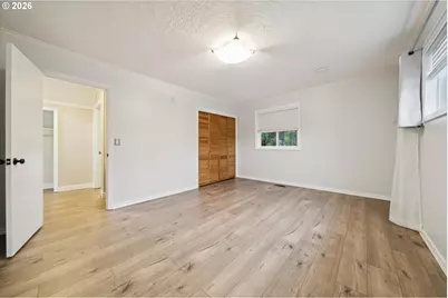 1831 SW Evans St, Portland, OR 97219 - Photo 18