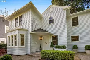 2798 SW Old Orchard Rd, Portland, OR 97201 - Photo 2