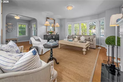 2798 SW Old Orchard Rd, Portland, OR 97201 - Photo 10