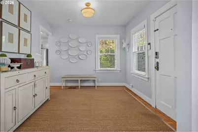 2798 SW Old Orchard Rd, Portland, OR 97201 - Photo 6