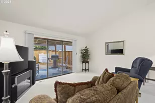 16925 SW Monterey Ln, Portland, OR 97224 - Photo 8