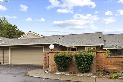 16925 SW Monterey Ln, Portland, OR 97224 - Photo 2