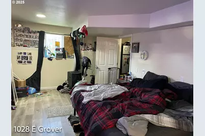 1028 E Grover Ave, Cottage Grove, OR 97424 - Photo 22