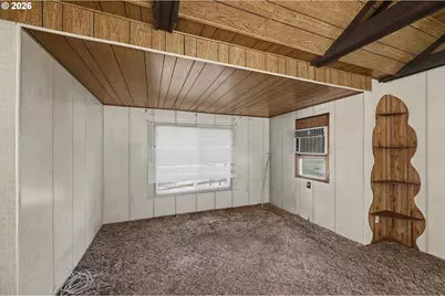 82274 River Dr, Creswell, OR 97426 - Photo 4