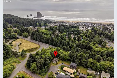 401 Glenwood Ct, Cannon Beach, OR 97110 - Photo 20
