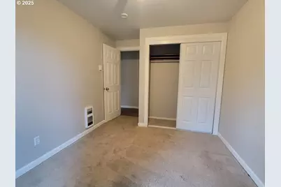 15301 SE 3rd St, Vancouver, WA 98684 - Photo 14