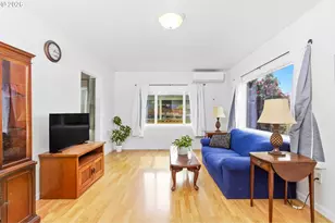 2326 Evergreen Ave, Salem, OR 97301 - Photo 6