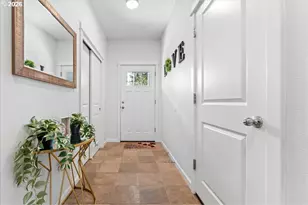 15667 SE Rainier Ave, Clackamas, OR 97015 - Photo 4