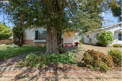 10737 NE Shaver St, Portland, OR 97220 - Photo 48