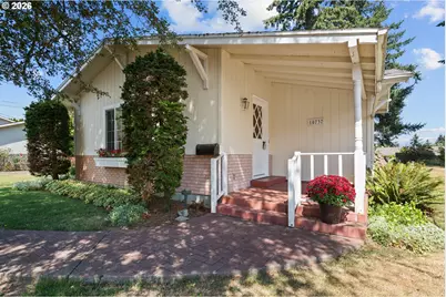 10737 NE Shaver St, Portland, OR 97220 - Photo 4
