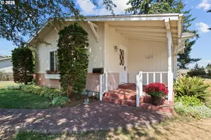 10737 NE Shaver St, Portland, OR 97220 - Photo 4